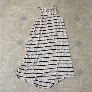 Liz Lange Maternity Dress